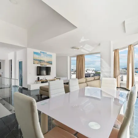 Penthouse With Sea View In Durres - Amazing Terrace Of 400m2 With Panoramic View Apartment